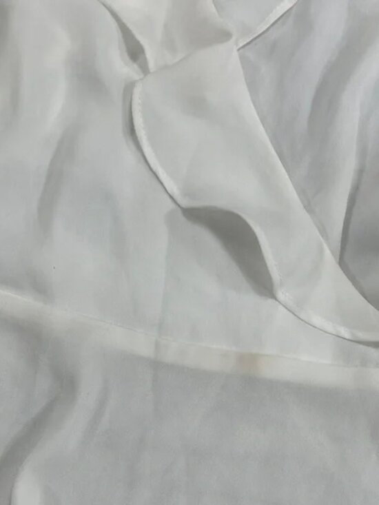 Q+A Ivory Ruffle V-Neck Blouse - Picture 8 of 15